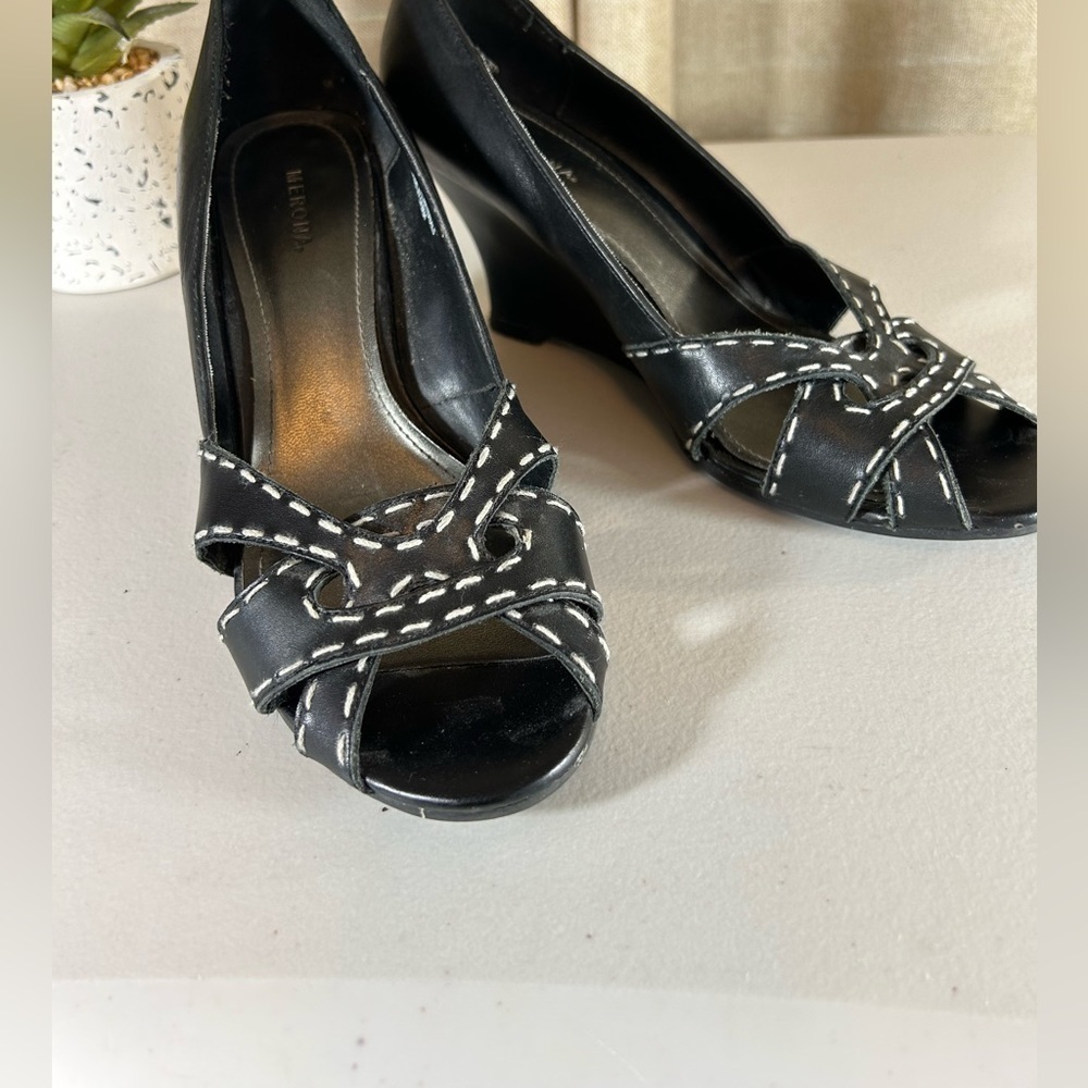 Merona black and white wedge open toe heels size 8